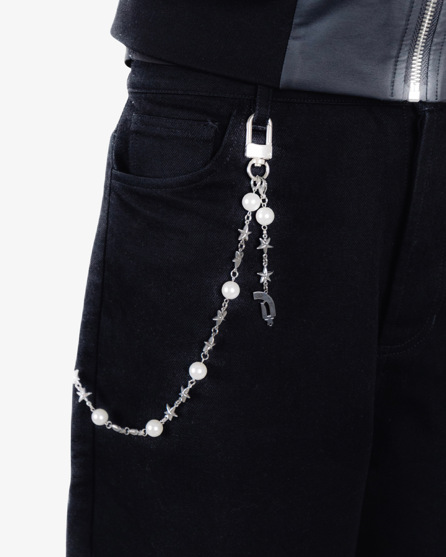 STAR PEARL KEYCHAIN.